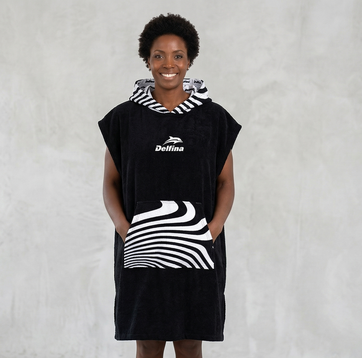 Hooded Poncho Towel – Flow Black – view 2