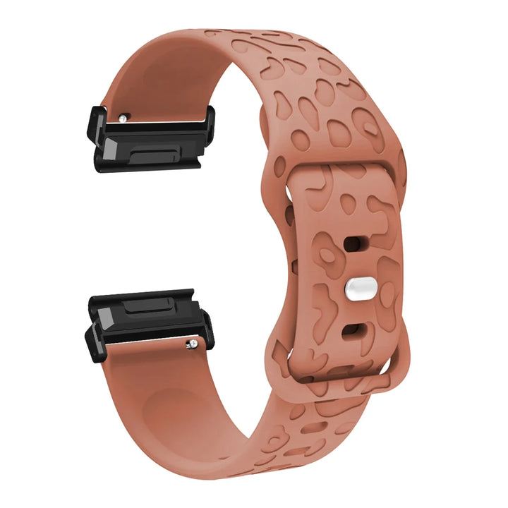 Garmin QuickFit 22/26mm Embossed Silicone Band with Tuck Closure