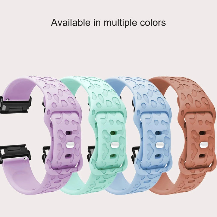 Garmin QuickFit 22/26mm Embossed Silicone Band with Tuck Closure