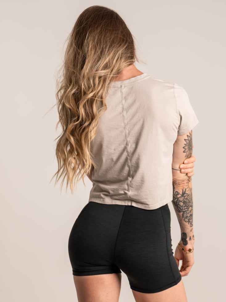Women's Encore Crop Tee – Bone