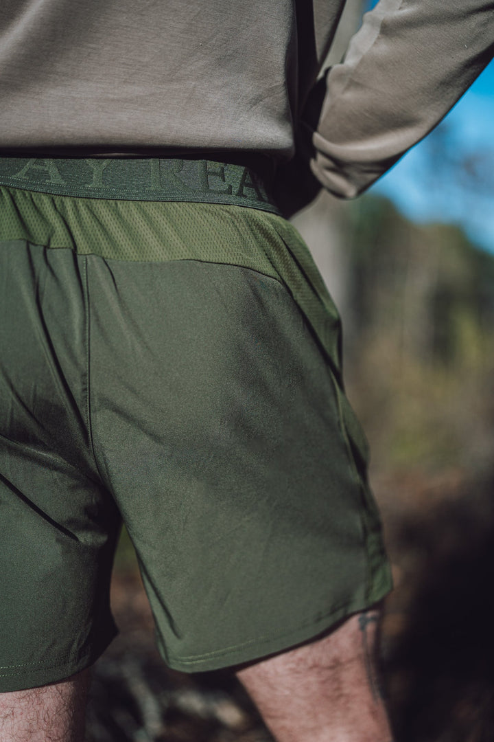 Men's Motto Short – Jungle Moss