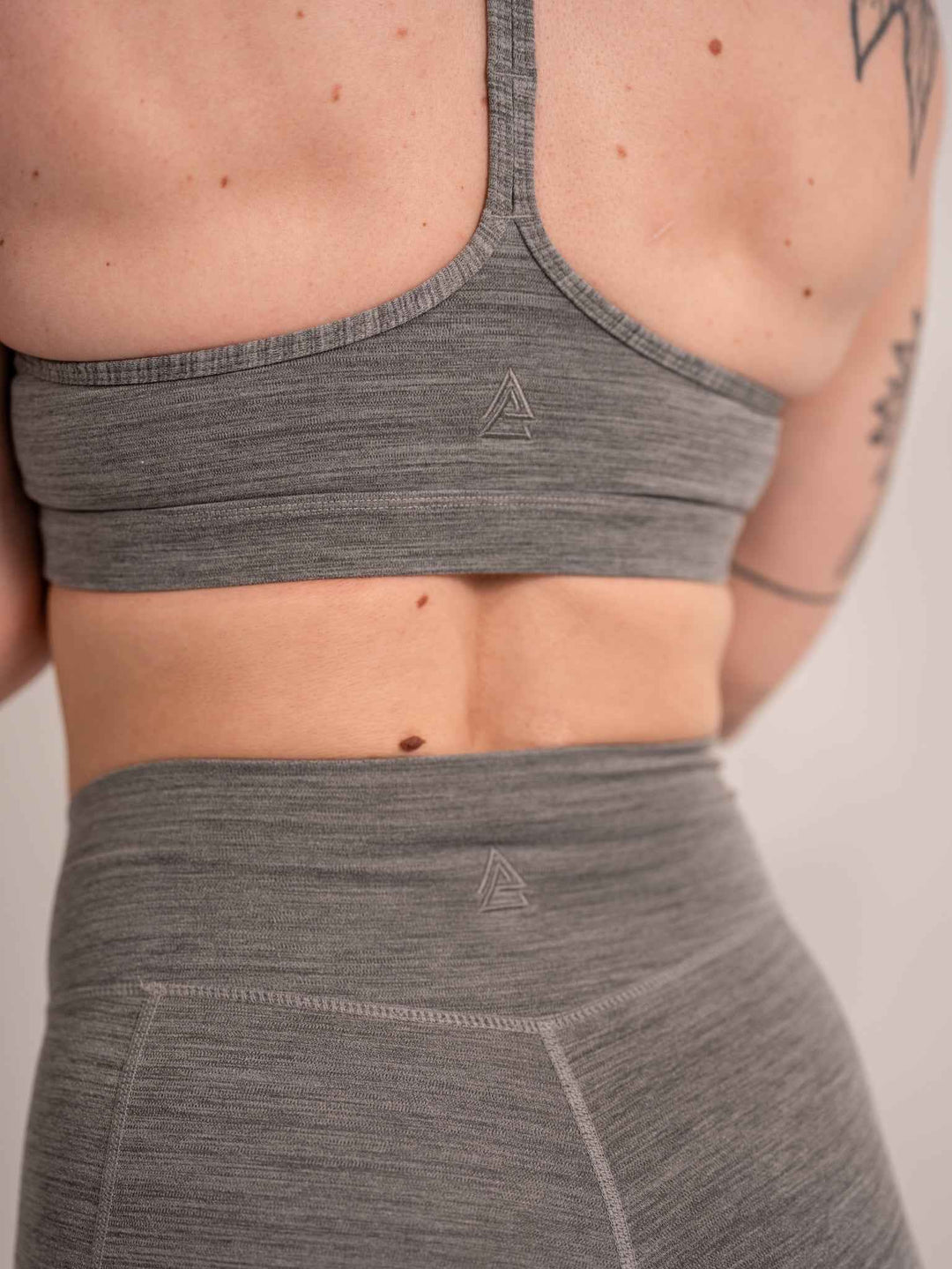 Women's Debut Sports Bra – Gray